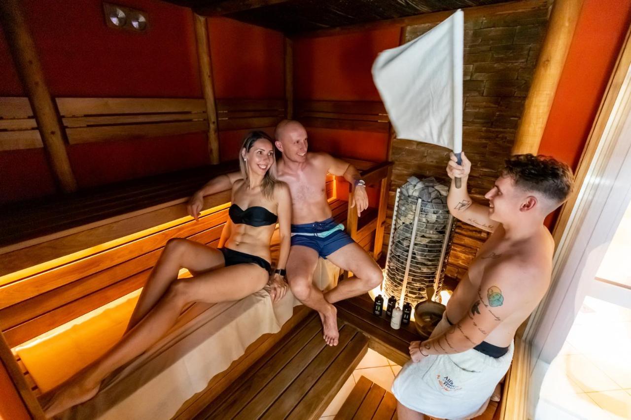 Alfa Hotel & Wellness Miskolctapolca Extérieur photo