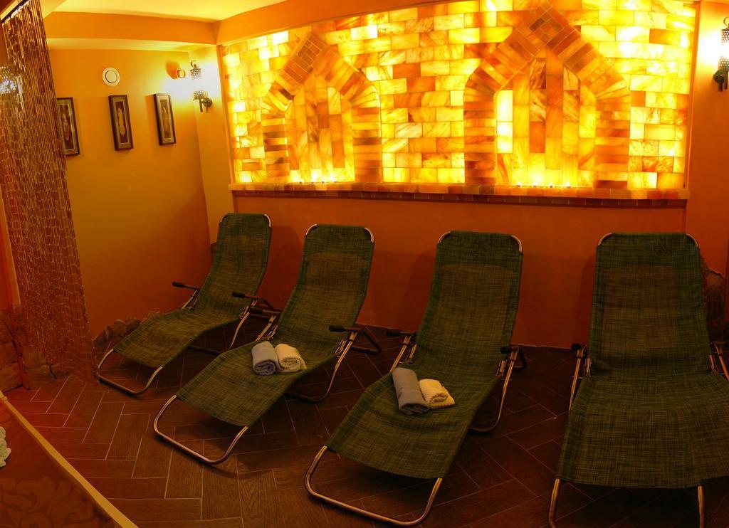 Alfa Hotel & Wellness Miskolctapolca Extérieur photo