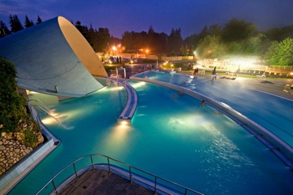 Alfa Hotel & Wellness Miskolctapolca Extérieur photo